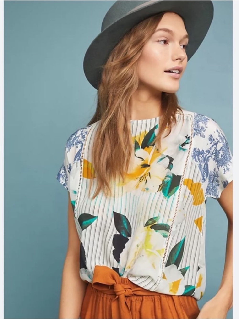 Anthropologie Maeve 100% Silk Southern Floral Print Blouse Size 2 Short Sleeve
